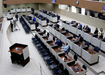 David Reis homologa licitação de R$ 193 mil para equipamentos de som ambiente