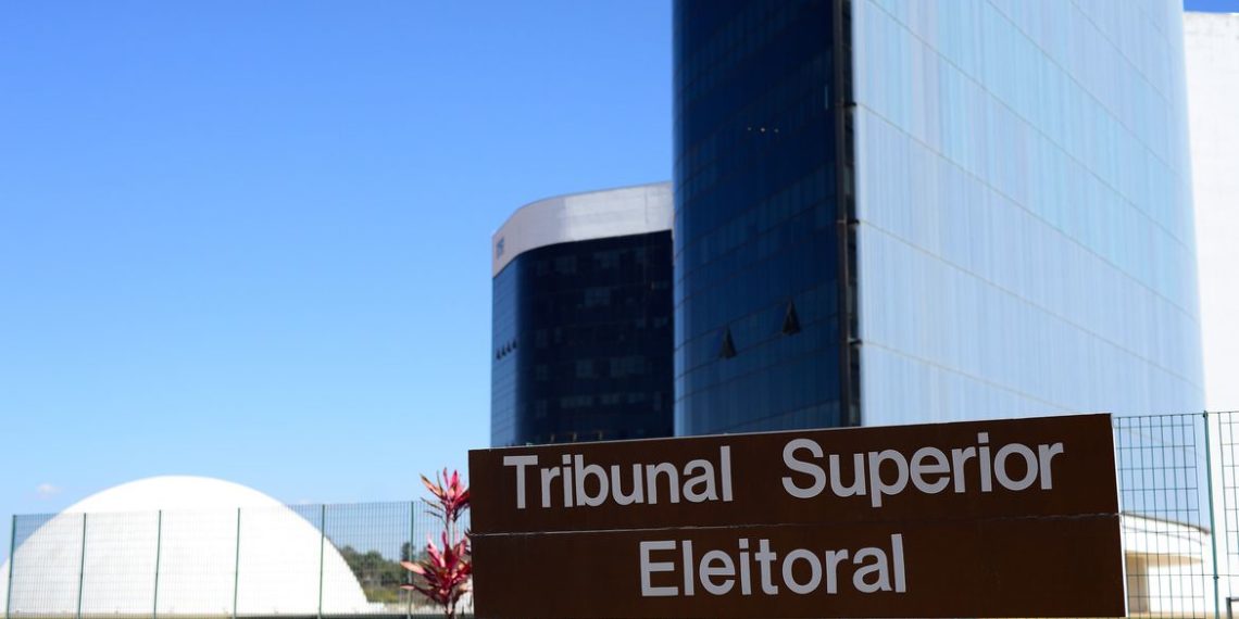 TSE antecipa vigência de assinatura eletrônica para criar partido