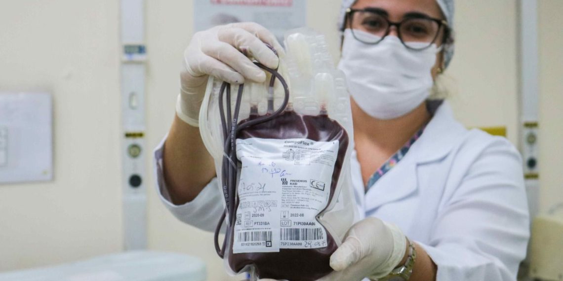 Com estoque crítico, Hemoam convoca doadores dos tipos sanguíneos O+ e O-