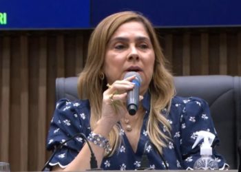 Prefeitura vai enviar para a CMM projeto para criar 3,5 mil cargos na Semed