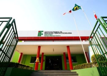 Vereador quer que David amplie passe livre para estudantes do Ifam