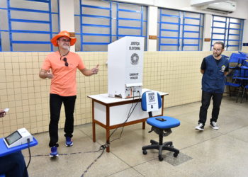 Ex-eleitor de Bolsonaro, David declara voto à Simone Tebet