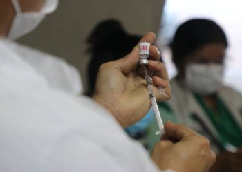 Amazonas registra 2 mortes e 218 novos casos de Covid em 24h