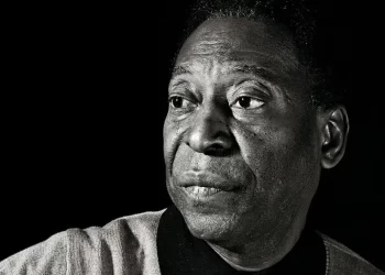 Velório de Pelé será realizado na Vila Belmiro