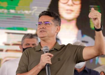 David destaca legado de Amazonino e decreta luto em Manaus por 5 dias