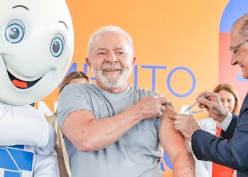 Vacina: Lula tomou 5ª dose; veja quais chefes de Poderes do AM não tomaram a 4ª dose
