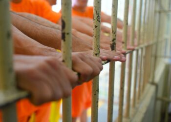 TJ-AM analisará se 5,6 mil pessoas no Amazonas estão presas legalmente