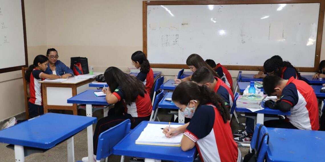 Seduc dá início à reposição de aulas neste sábado, 15