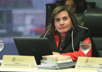Está nas mãos de Yara Lins decisão para suspender obra da Semmas