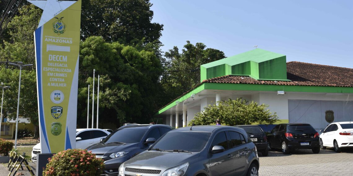 Homem é preso por estupro da própria tia, uma pessoa com deficiência