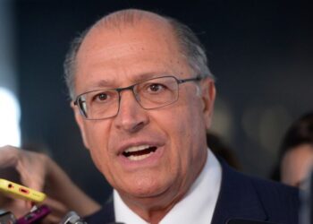 Seca no AM: Alckmin e ministros chegam a Manaus nesta quarta, 4