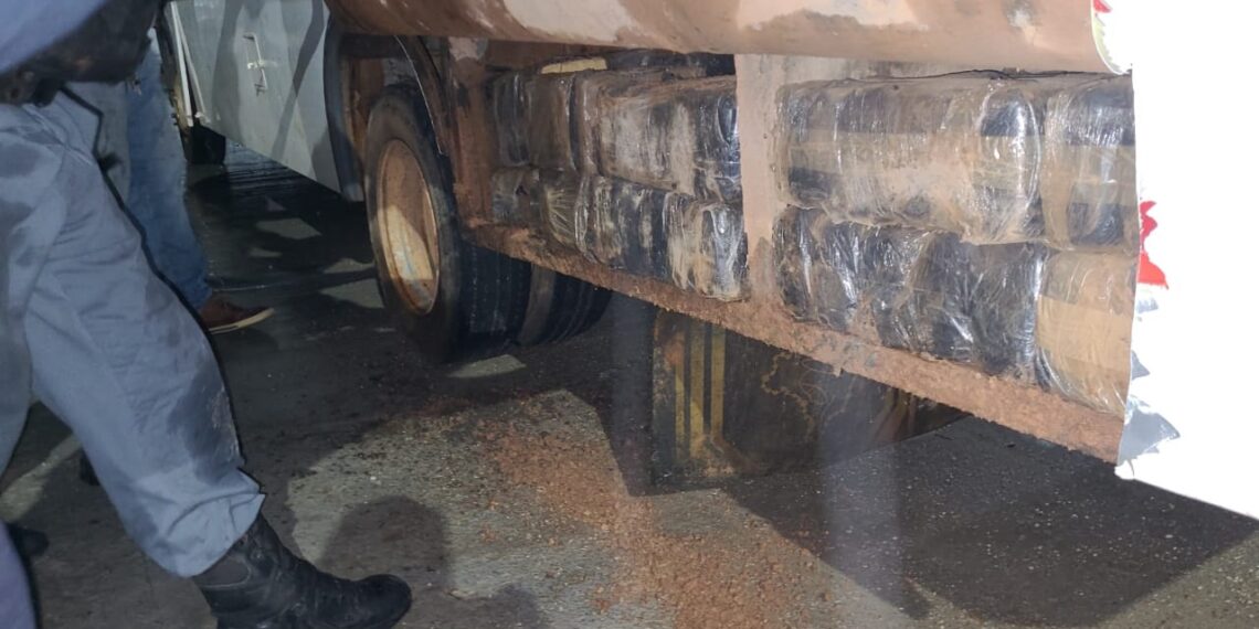 Em São Gabriel, PM apreende 836 quilos de drogas