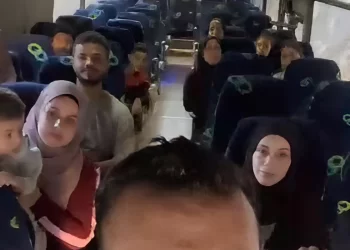 Brasileiros em Gaza estão na fronteira com Egito aguardando passagem