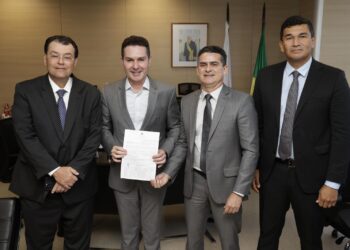 Convênio com Ministério das Cidades garantirá 1.056 casas populares para Manaus