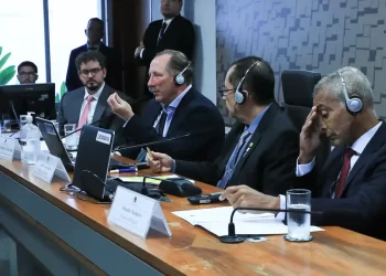 Em CPI, dono do Botafogo fala sobre supostas manipulações de jogos