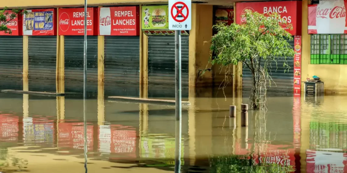 Nível das águas do Guaíba continua baixando