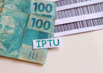 Manaus: contribuintes devem R$ 5,7 bilhões de IPTU e ISS
