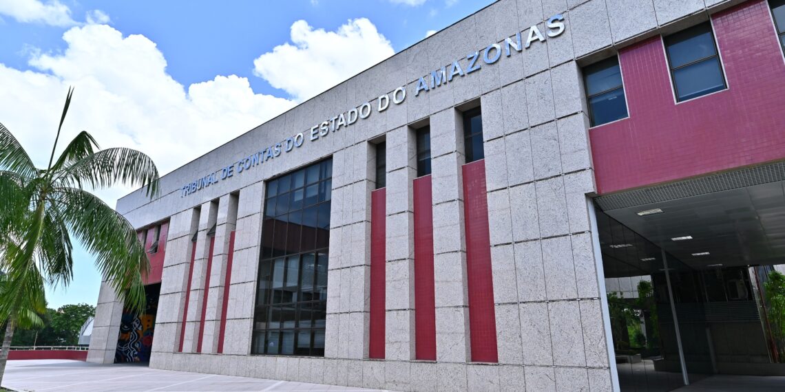 TCE-AM terá 63 processos na pauta de julgamento desta terça