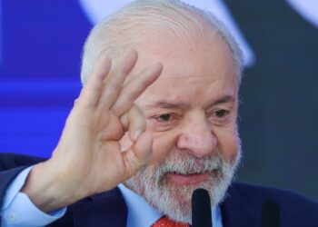 ‘Estou vivo’, diz Lula sobre plano de assassinato
