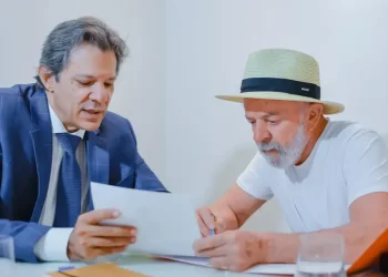 Lula manifesta preocupação com “desidratação” do pacote fiscal