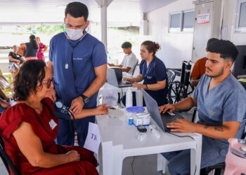 De clínica geral a cirurgias: Barco Hospital leva atendimento multidisciplinar a ribeirinhos