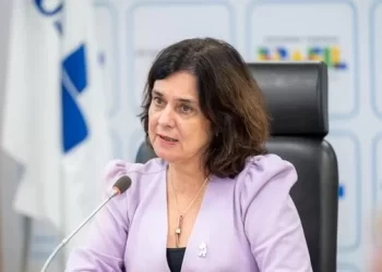 Em Manaus, Ministra anuncia aumento de investimentos em equipes de saúde ribeirinhas