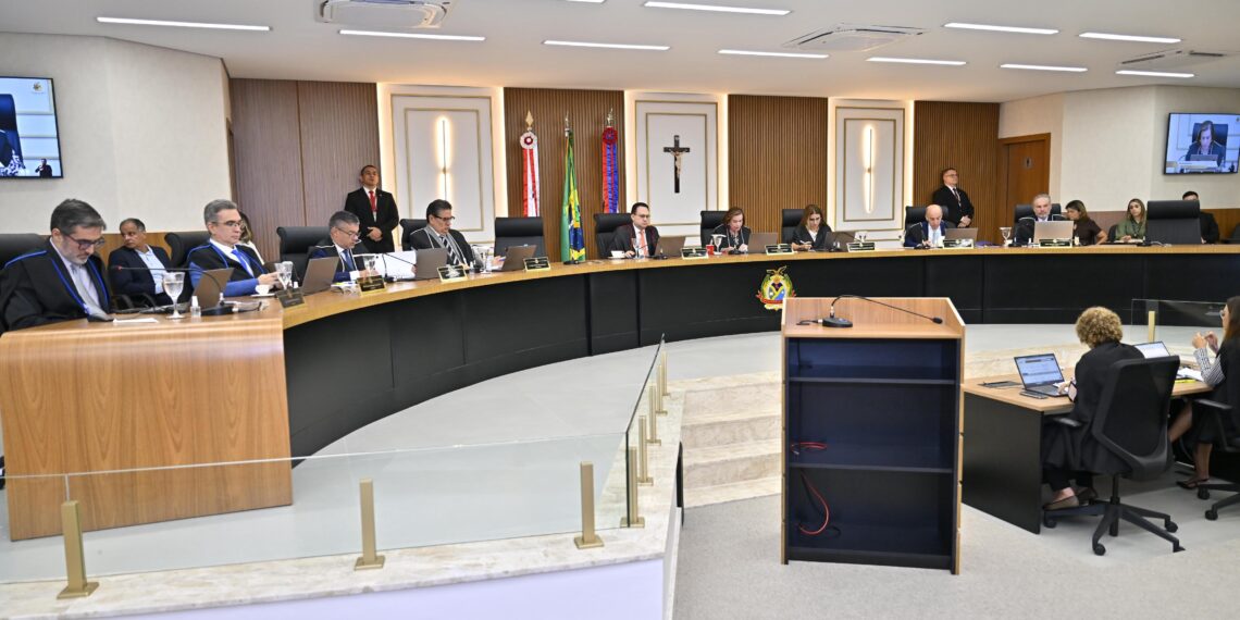 TCE-AM reprova contas da Câmara de Maraã e multa ex-presidente em R$ 234,5 mil