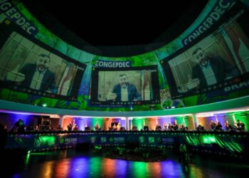 Governo reforça ações integradas para reduzir impactos de extremos climáticos no AM