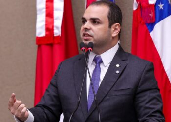 Deputado aciona Amazonas Energia por apagão em Manicoré