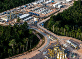 Juíza proíbe Eneva de explorar gás em terra indígena do Amazonas