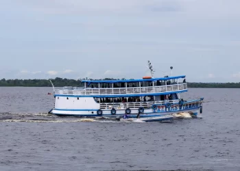MPF quer suspender leilão de 47 blocos de petróleo na foz do Amazonas